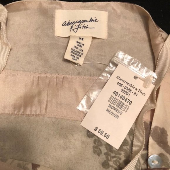 NWT Abercrombie & Fitch Silk Top - Picture 4 of 15